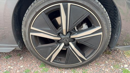 Peugeot 308 SW 1.2 PureTech 130 EAT8 - GT – 2023 – 52676 km – Essence – Boîte Automatique — photo 22