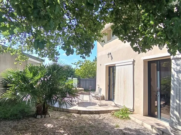 Maison 85m2 + dépendance 20m2 à Victor Hugo