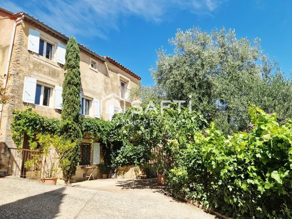 Maison de village pleine de charme avec terrasse - Roussillon