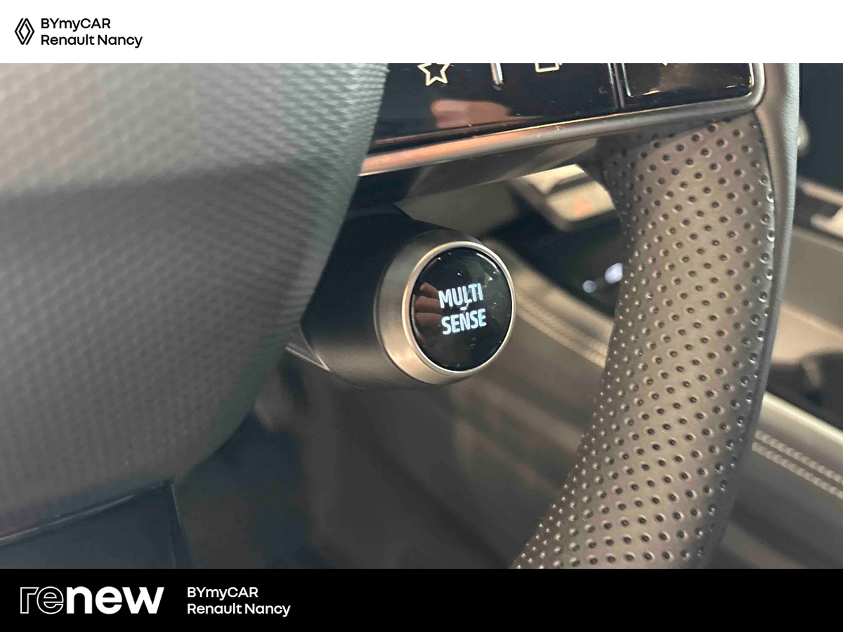 Renault Austral full hybrid E-Tech 200 ch — photo 22