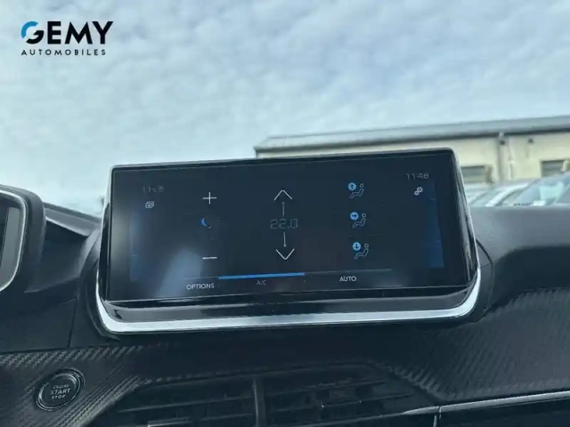 Peugeot 2008 puretech 100 s&amp;s bvm6 — photo 16