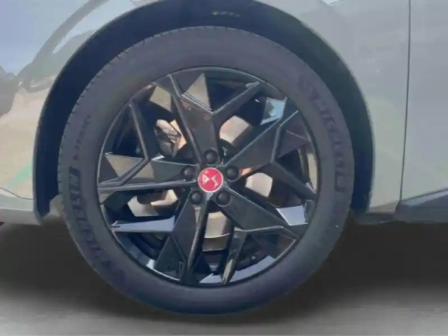 Ds Ds 4 puretech 180ch performance line + automatique — photo 10