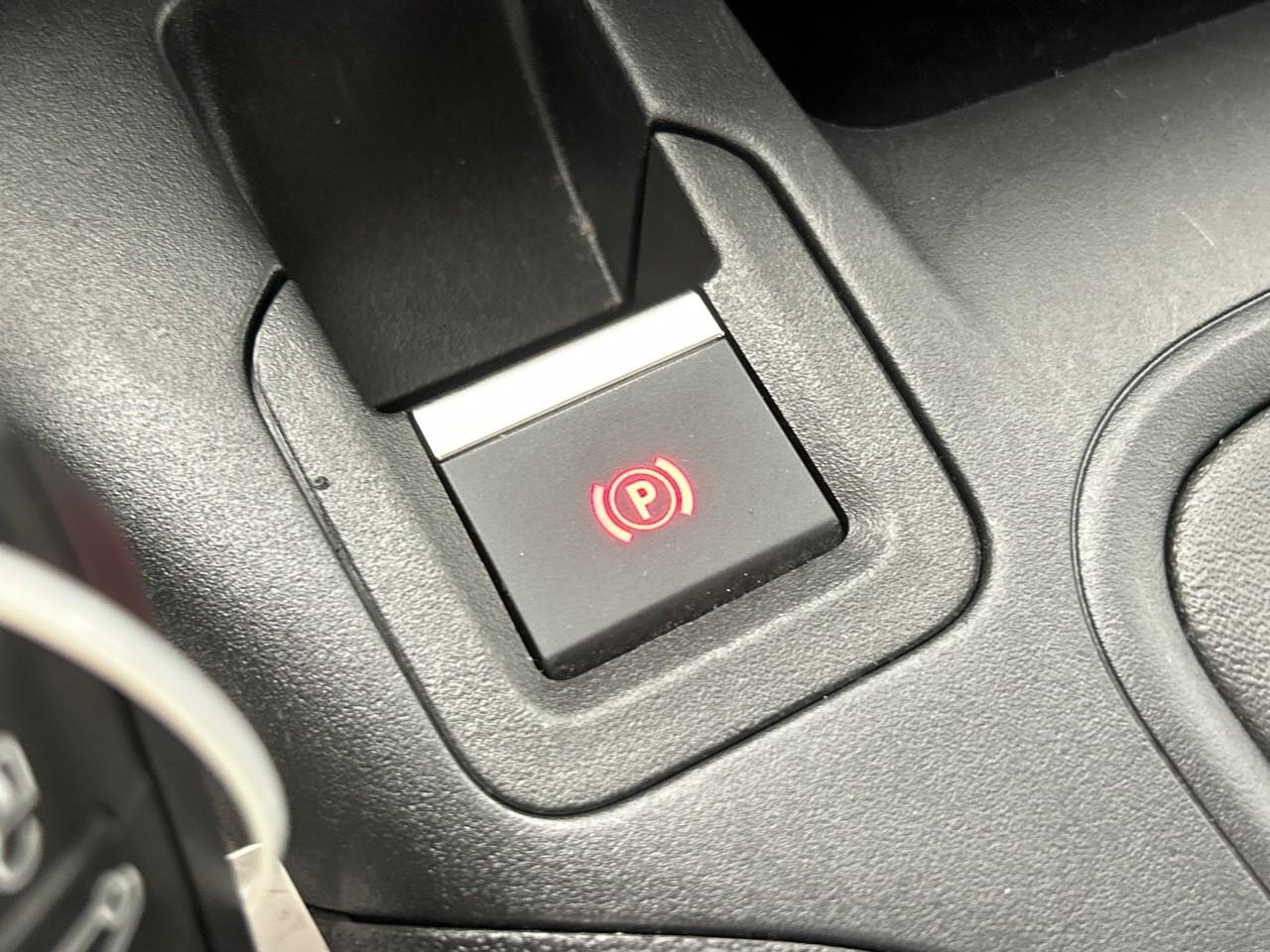 Citroën Berlingo van m 650 bluehdi 100 s&s bvm6 club — photo 18