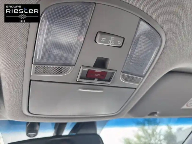 Hyundai Ioniq plug-in 141 ch — photo 19