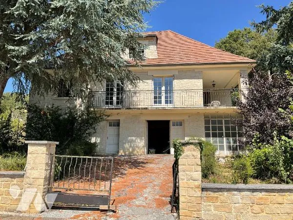 Maison 6 pièces 130 m²