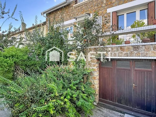 Maison 185 m², 5 chambres, jardin et garage, à proximité des futures lignes du Grand Paris.