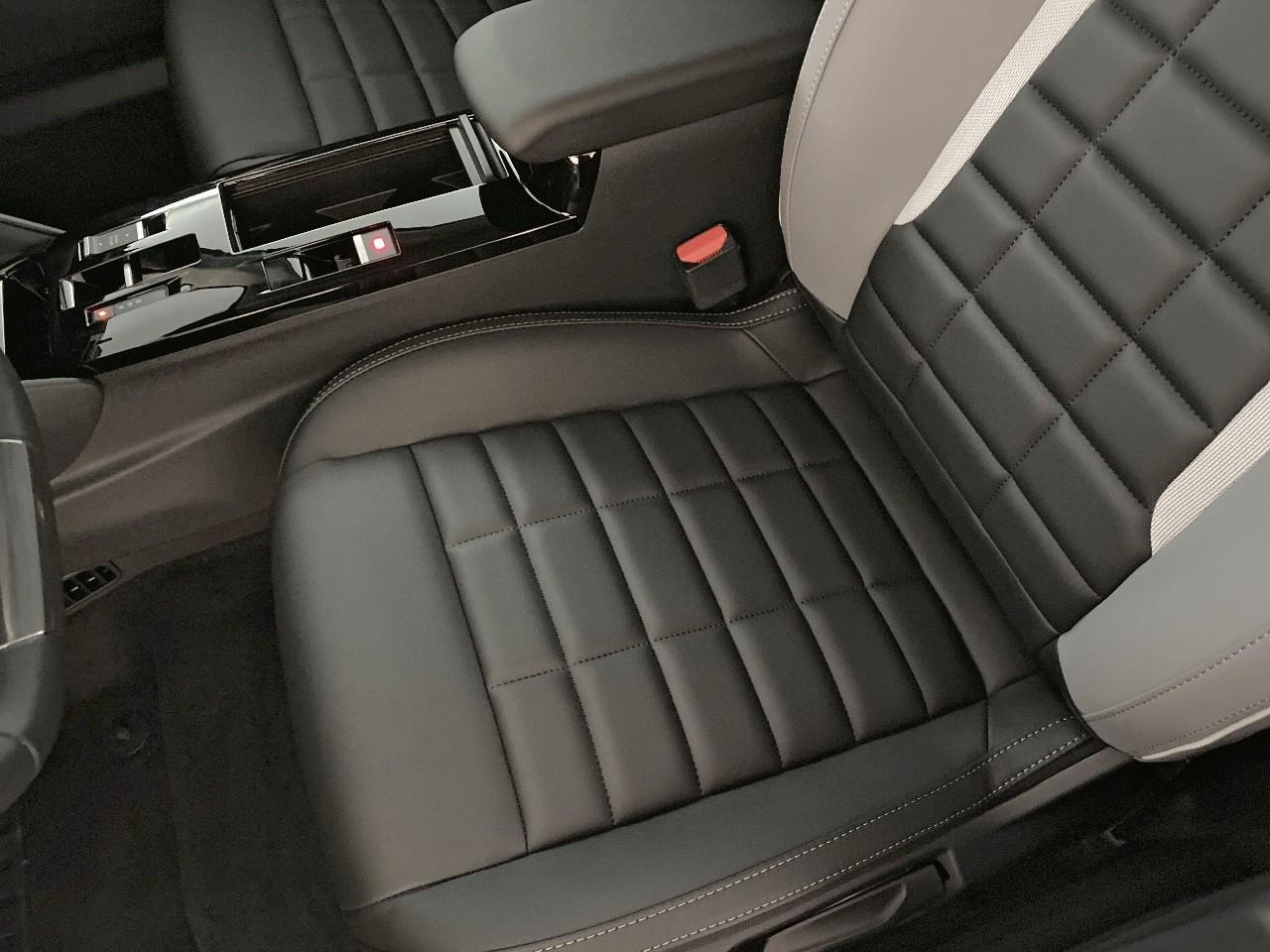 Citroën C4 hybride 145 ch e-dcs6 max — photo 9