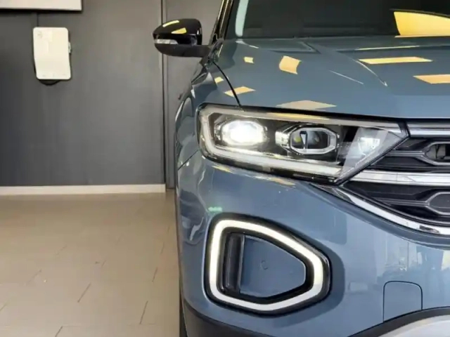 Volkswagen T-Roc 1.5 tsi evo 150ch style dsg7 — photo 15