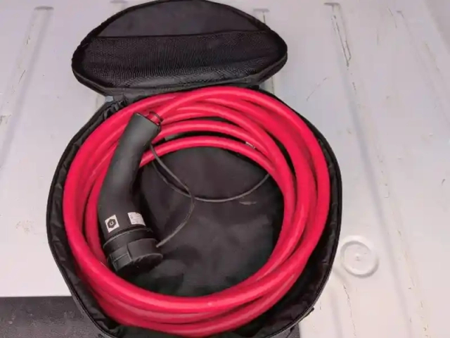 Peugeot Expert e- fgn m electrique 100kwh (136ch) batterie 75 kwh — photo 20