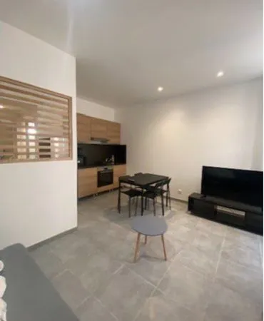 Très jolie studio