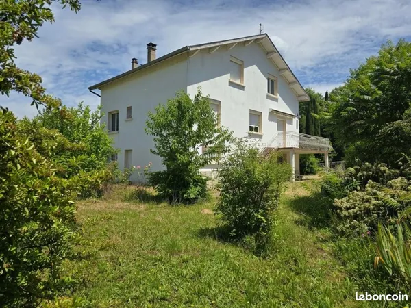 Maison 6 pièces 162 m²