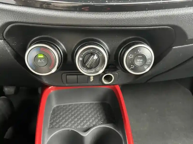 Toyota Aygo 1.0 vvt-i 72 design — photo 15