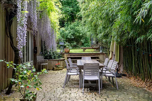 Maison 8 pièces 480 m²