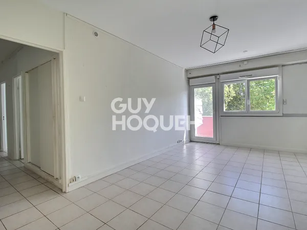 Appartement 4 pièces de 74.36 m² avec trois chambres parking et cave à MAXEVILLE rue des Aulnes