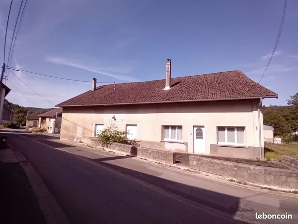 Grande maison à vendre entre Sancey et Pont et Roide