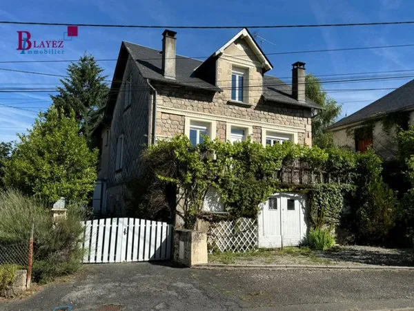 Maison 9 pièces 180 m²