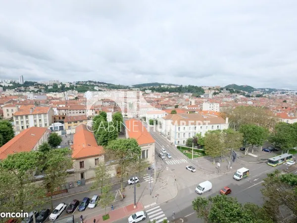 Appartement 3 pièces 69 m²