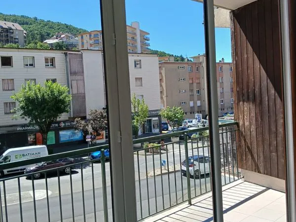 Agréable studio Centre ville au 2ème étage d'une résidence