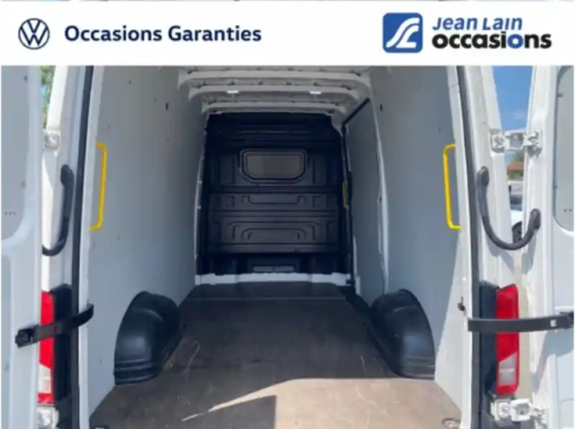 Volkswagen Crafter van 35 l3h3 2.0 tdi 140 ch bva — photo 7