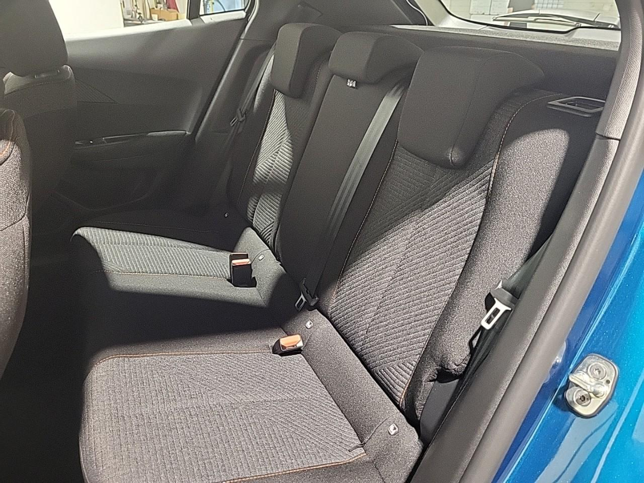 Peugeot 2008 100 s&s bvm6 style — photo 13
