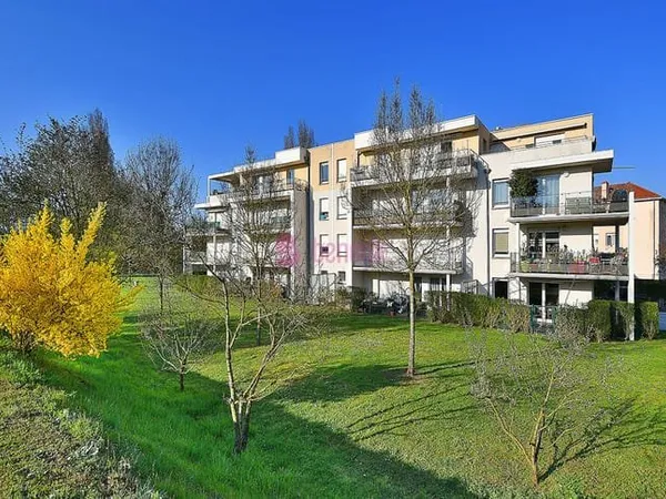 Appartement Moulins Les Metz 5 pièces 104.01 m2 en dernier étage