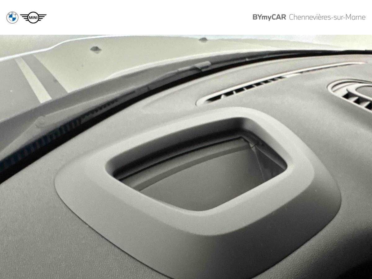 Mini Countryman 125 - 95 ch ALL4 BVA6 — photo 31