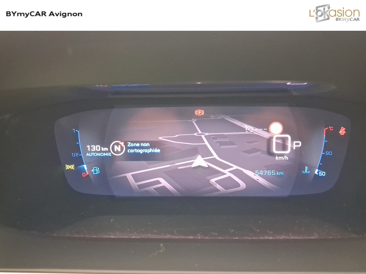 Peugeot 2008 PureTech 130 S&amp;S EAT8 — photo 12