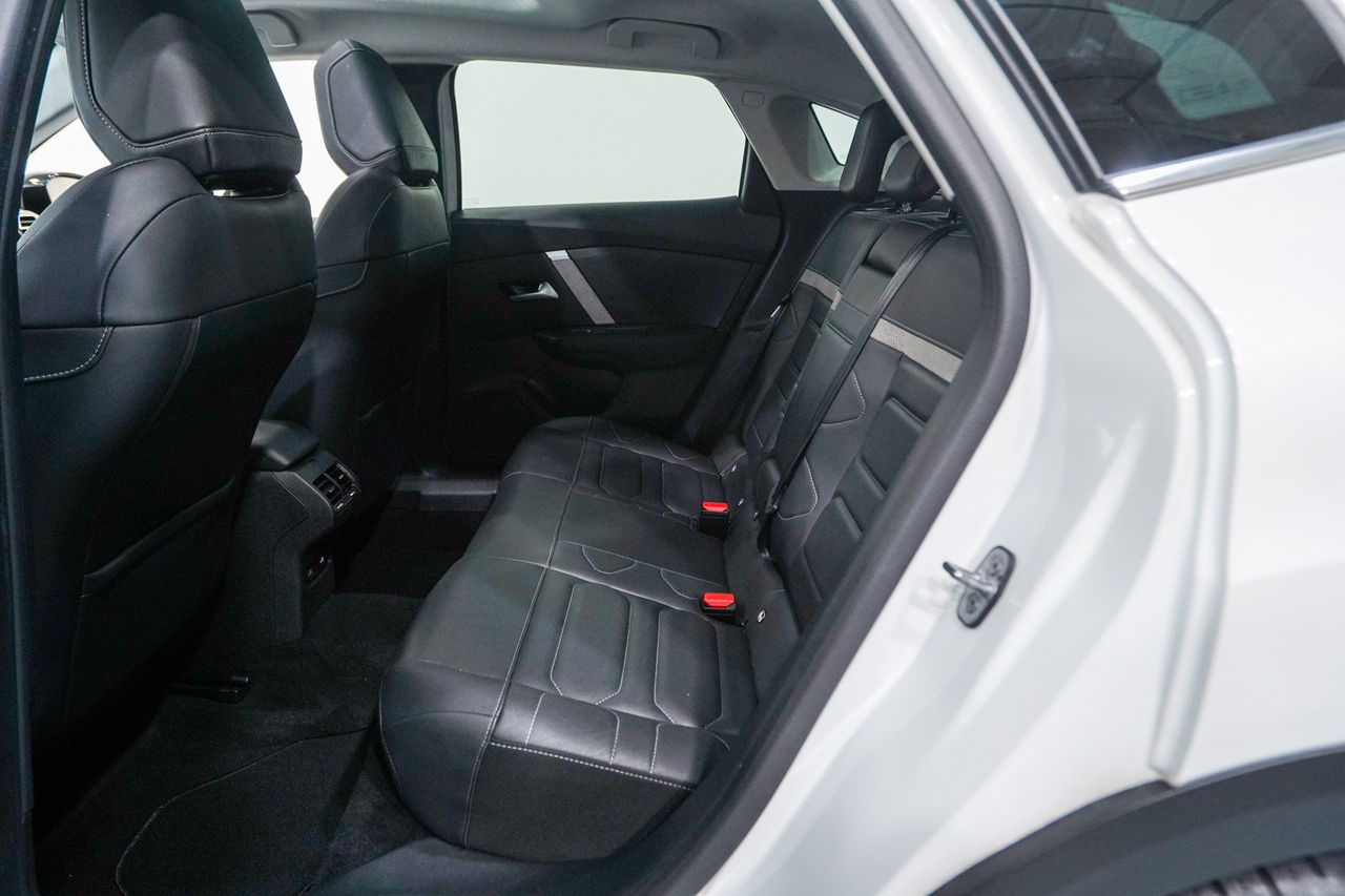 Citroën C4 X — photo 32
