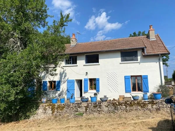 Maison de campagne sur 2 816 m²