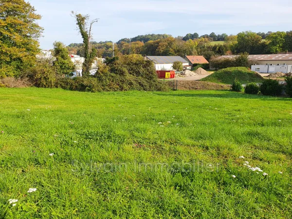 Terrain en individuel 773 m²