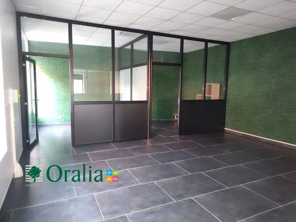 Local commercial 98 m²