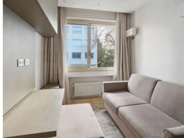 Studio 1 pièce 10 m²