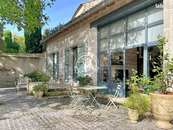 Maison 4 pièces 148 m²