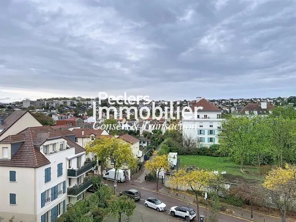 Location Appartement vide 4P/2CH de 83,76m2 - Dernier étage - Terrasse - Cave et 2 places de parking