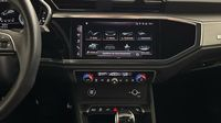 Audi Q3 45 TFSI e 245ch S line S tronic 6 — photo 19