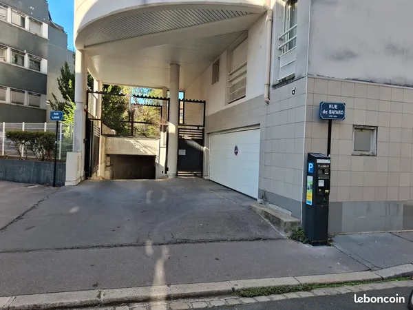 Parking à louer Lamoricière