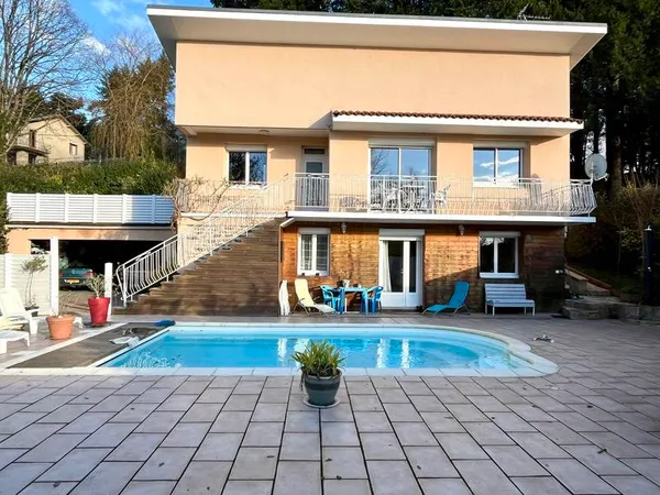 Maison 5 pièces 105 m²
