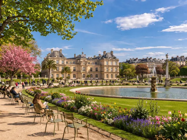 Appartement à vendre 5 pièces PARIS (75)