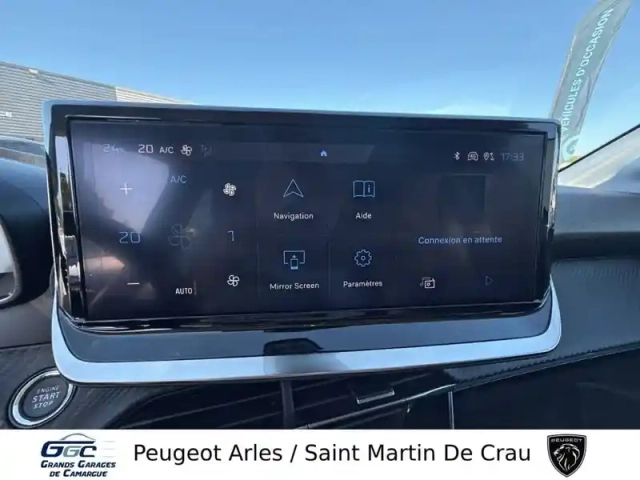 Peugeot 208 puretech 100 s&amp;s bvm6 — photo 33