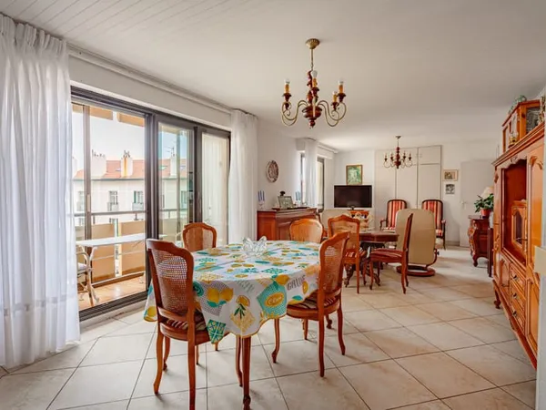Viager occupé - Biarritz Saint-Charles - T4 de 103 m2