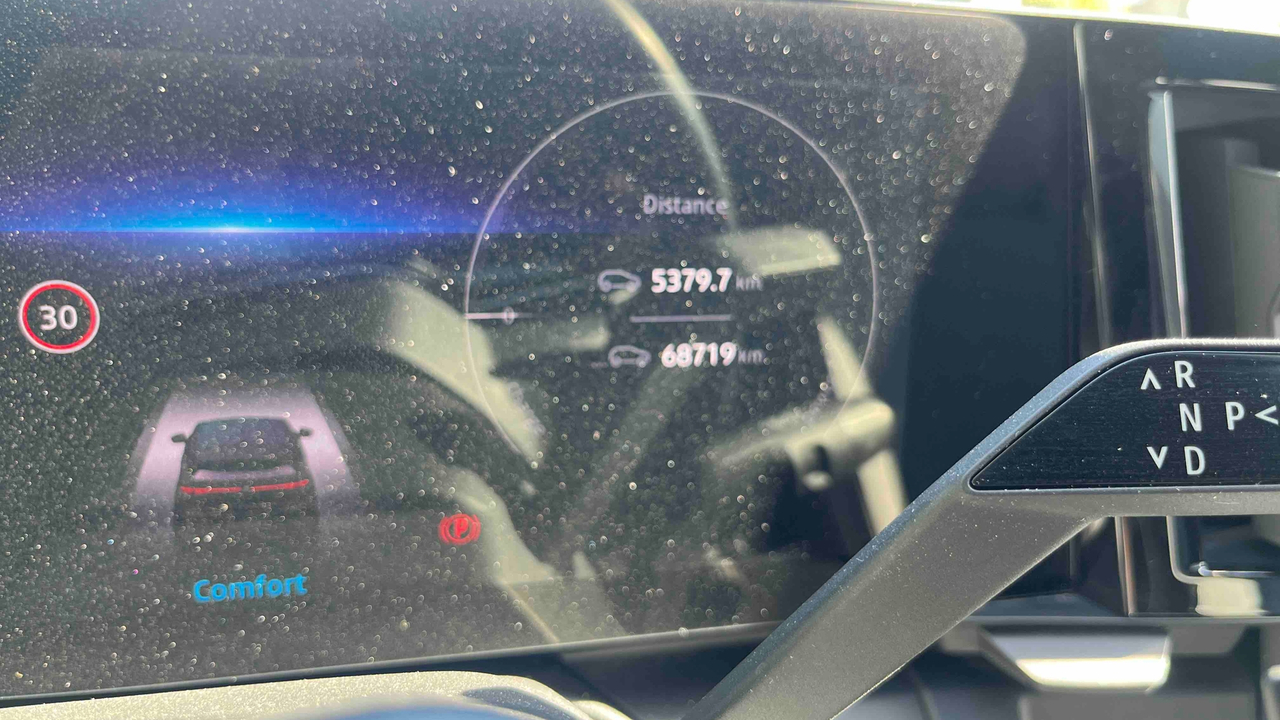Renault Megane E-Tech EV60 220 ch optimum charge — photo 23