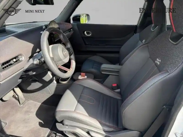 Mini Cooper 3 portes c 156ch jcw dkg7 — photo 7