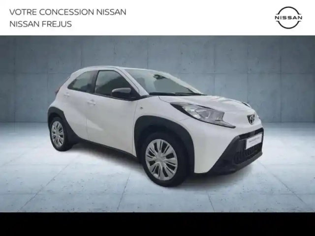 Toyota Aygo X 1.0 vvt-i 72ch dynamic my24 — photo 3