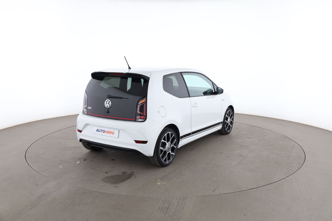 Volkswagen up! 1.0 TSI BlueMotion GTI — photo 5