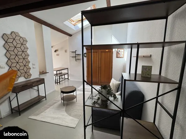 Studio 1 pièce 25 m²