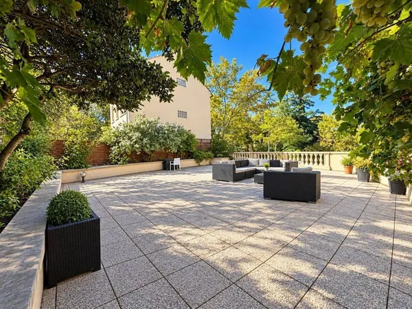 Appartement 5 pièces 120 m²