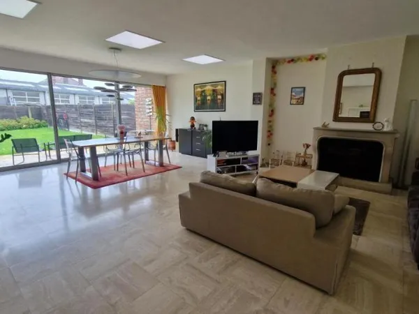 Maison 7 pièces 200 m²