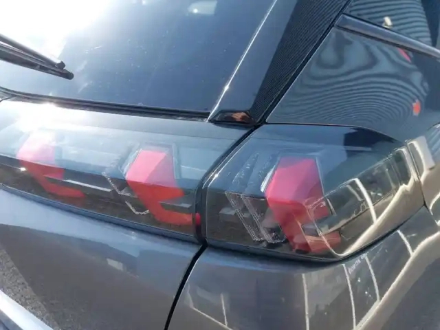 Peugeot 2008 bluehdi 110 s&amp;s bvm6 — photo 57