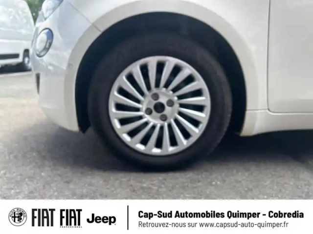 Fiat 500 e 95 pack confort — photo 6