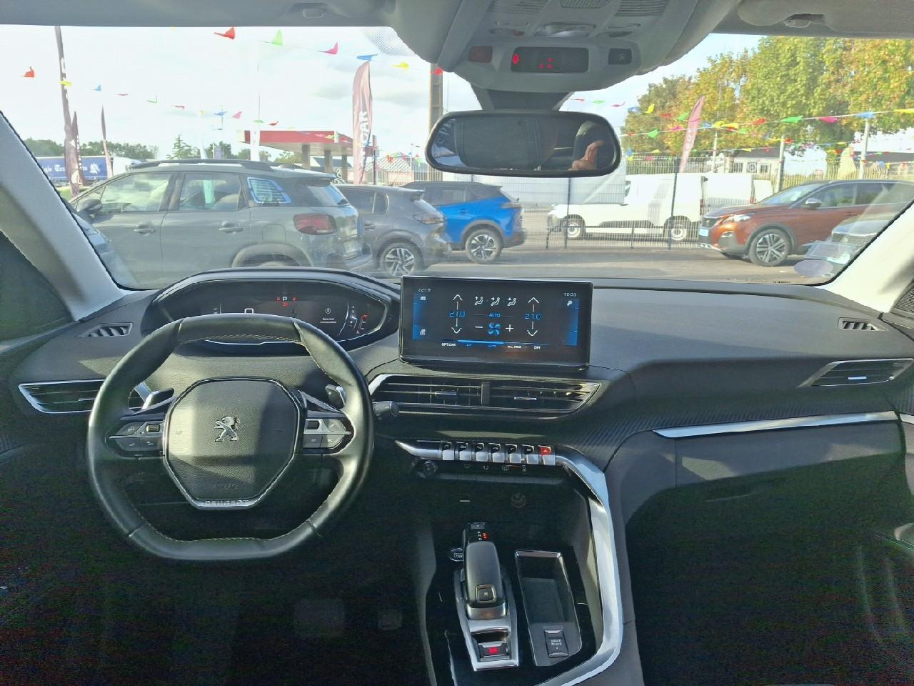 Peugeot 3008 puretech 130ch s&s eat8 allure — photo 8